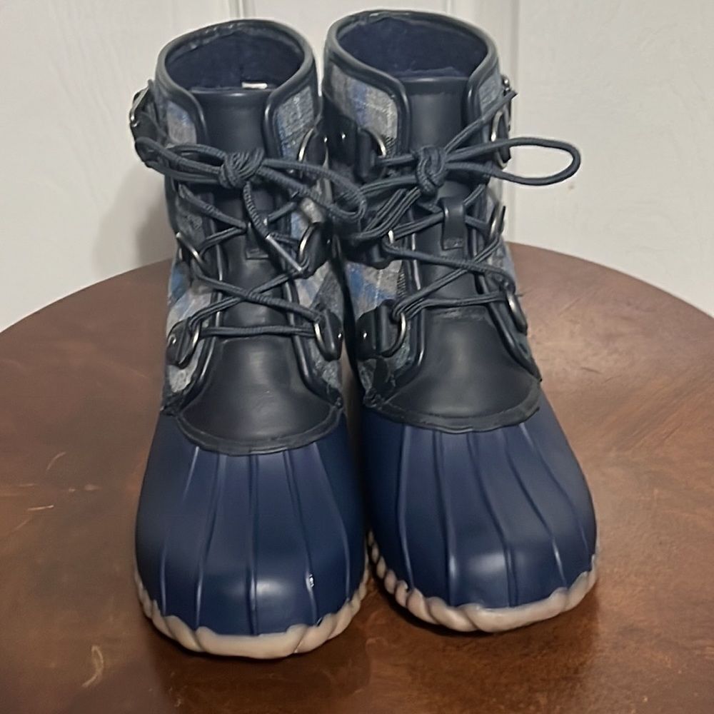 🔥🔥 BEARTRAPS “FAHN” Rain / Winter Snow Duck BOOTS - Navy - Women Sz 6M - EUC - Picture 3 of 11